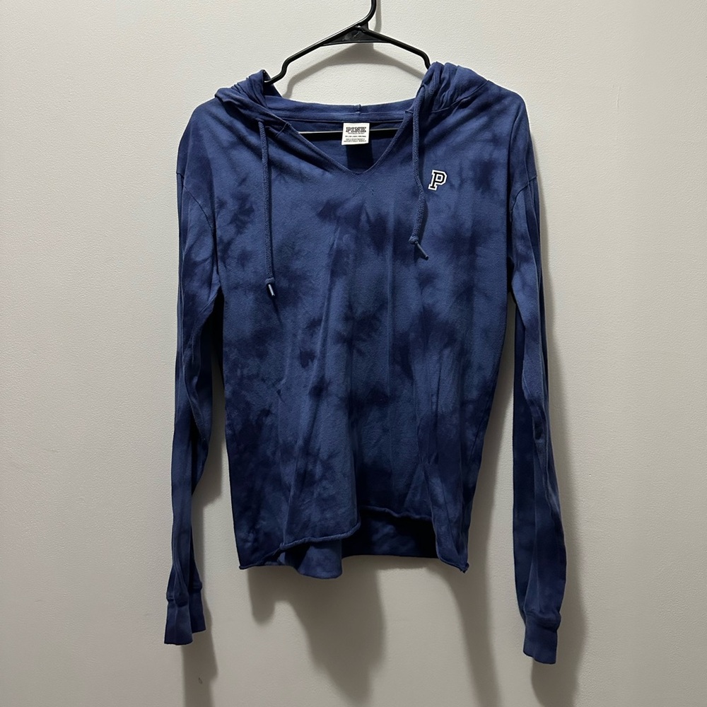 PINK Long Sleeve - Blue Tie Dye - Size: Xtra Small